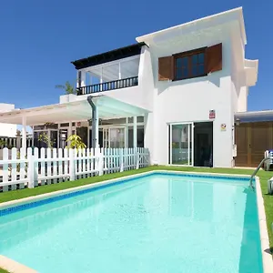 Siroi, Puerto Del Carmen, Heated Pool, 10mn From The Sea Villa