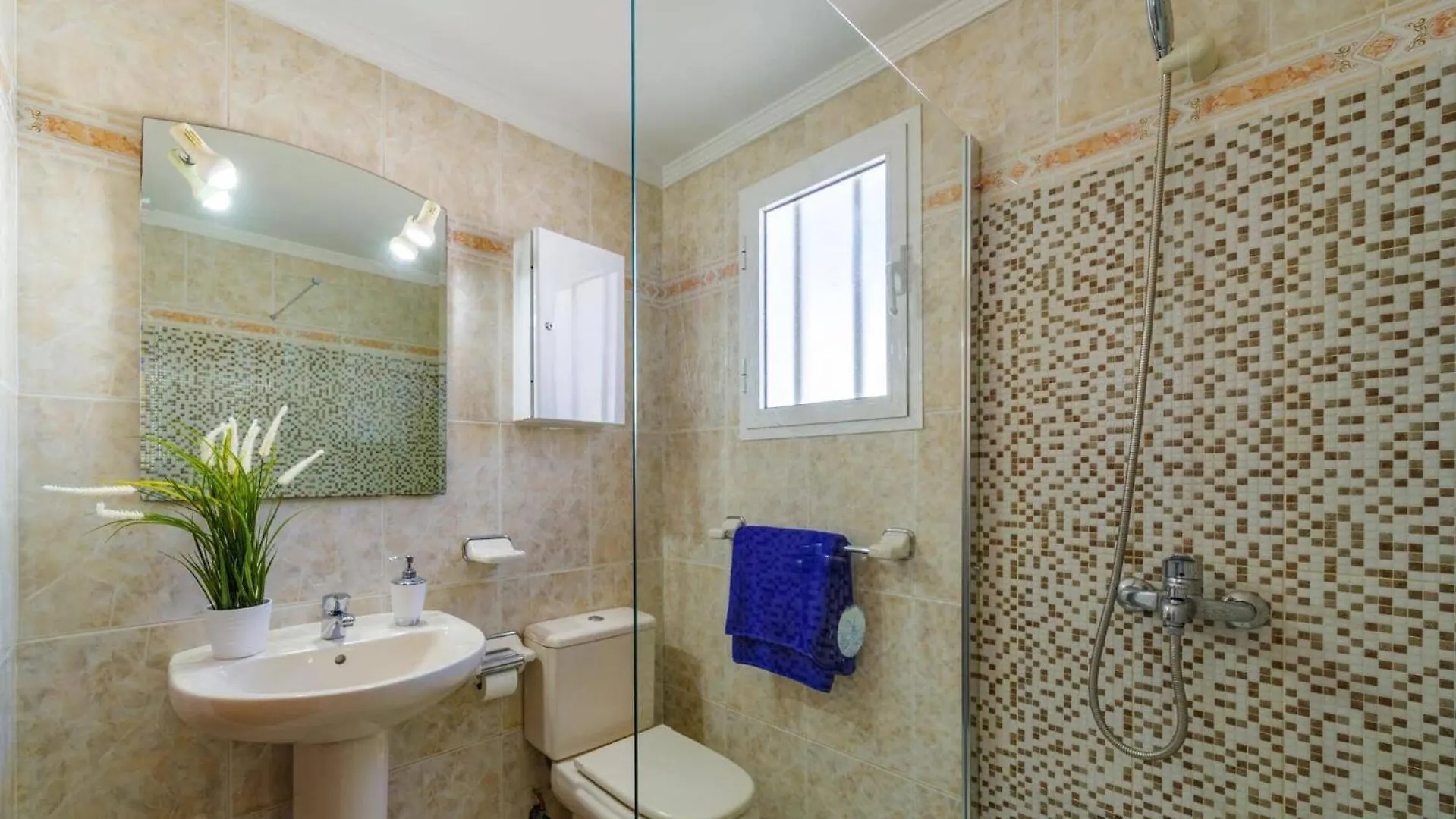 Villa Sol Lanzarote By Villa Plus Puerto del Carmen